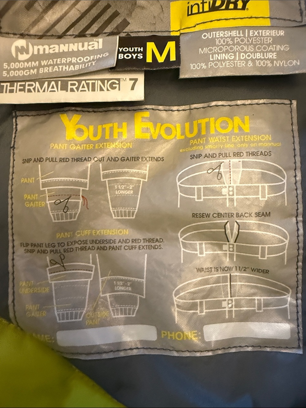 686 Kids Infinity Cargo Insulated Snowboard Pants in High-Visibility Yellow - Picture 10 of 16